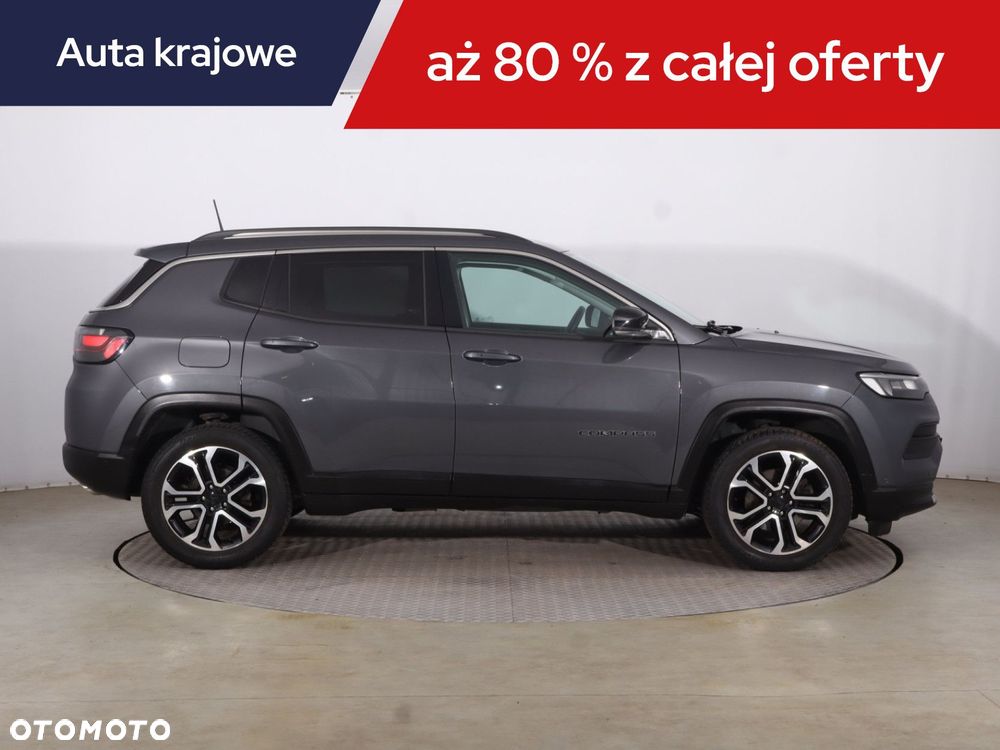 Jeep Compass - 8