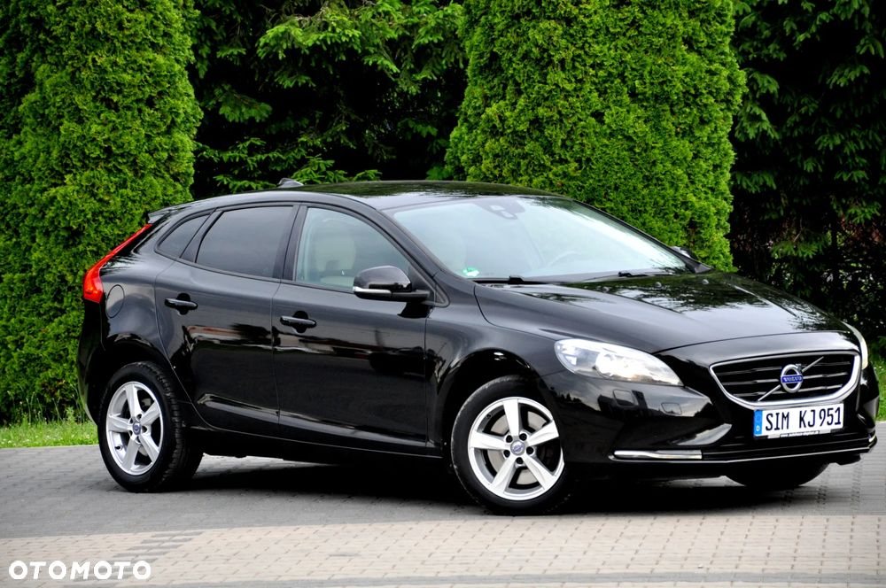 Volvo V40 T2 Geartronic Inscription - 2