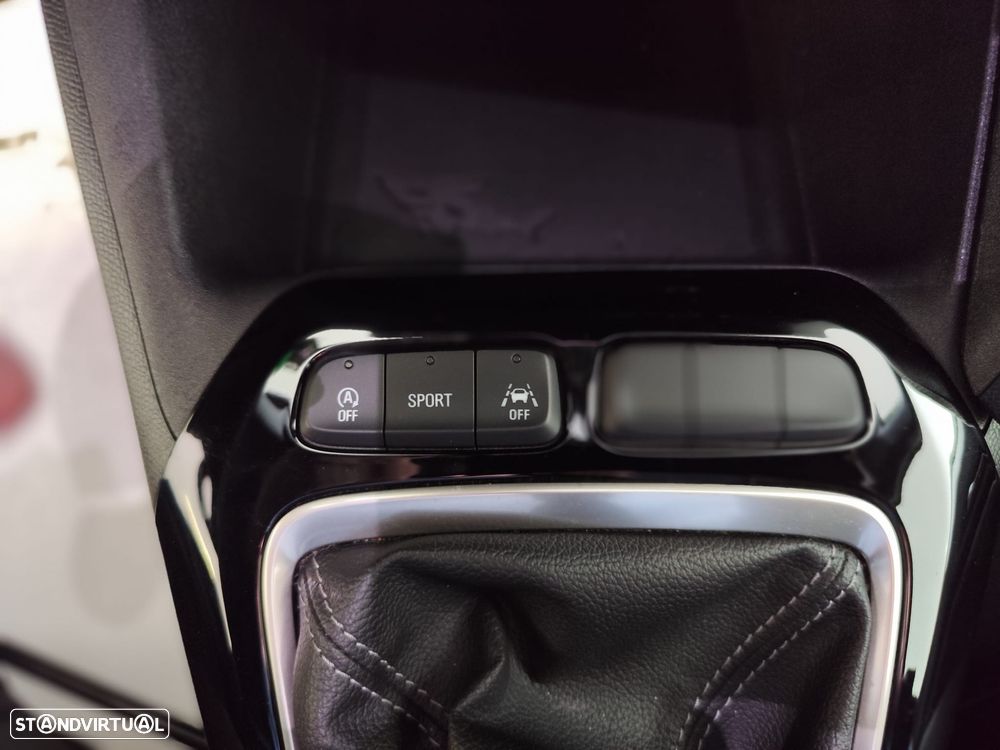 Opel Corsa 1.2 T GS - 22