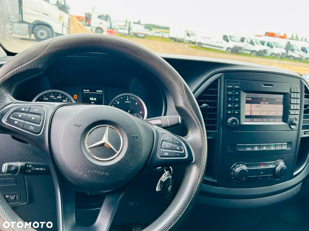 Mercedes-Benz Vito - 13