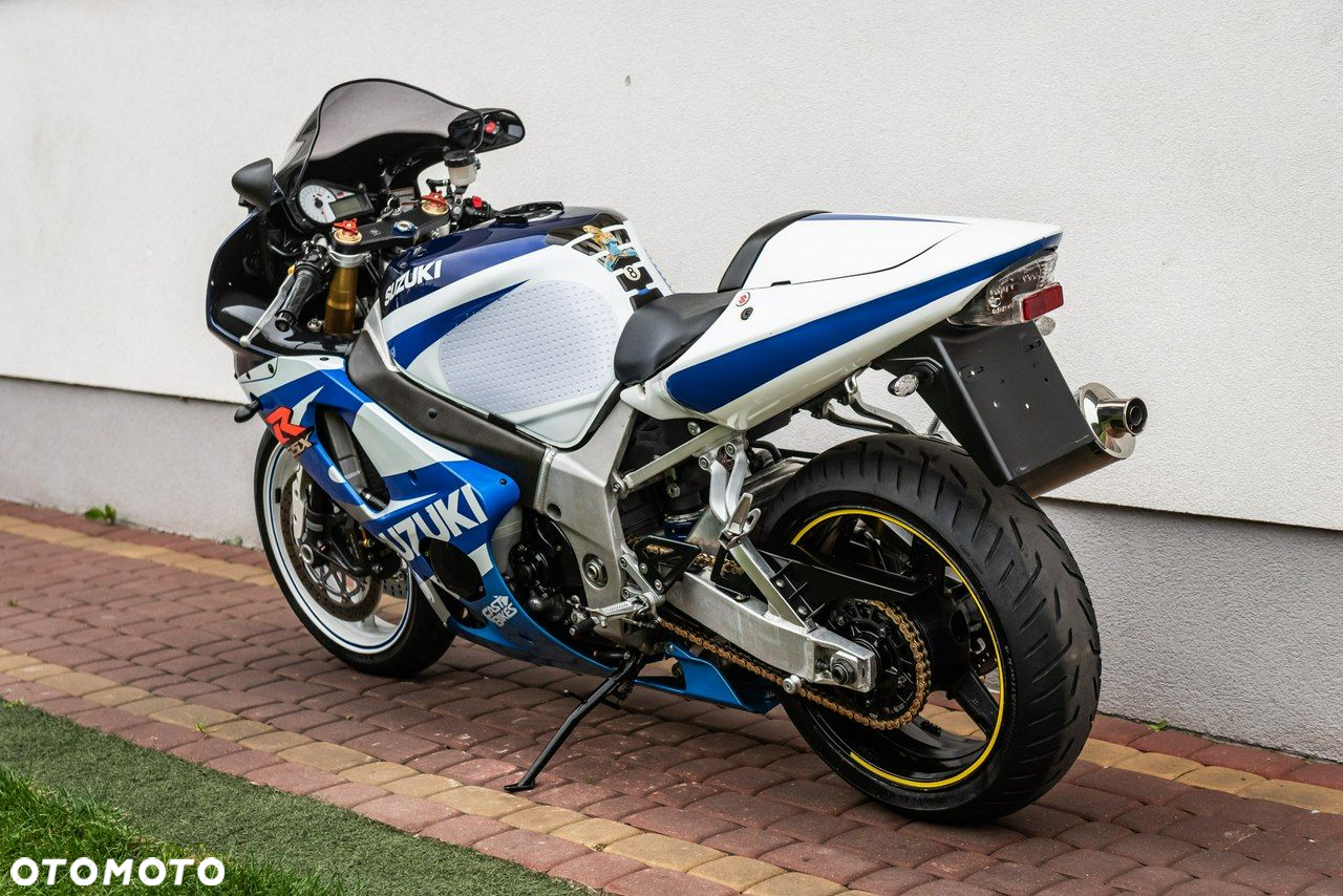 Suzuki GSX-R - 4