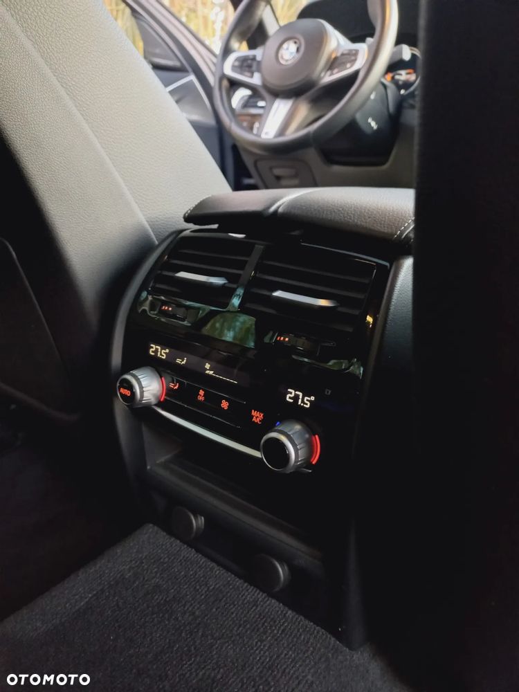 BMW Seria 5 520d M Sport Edition - 33