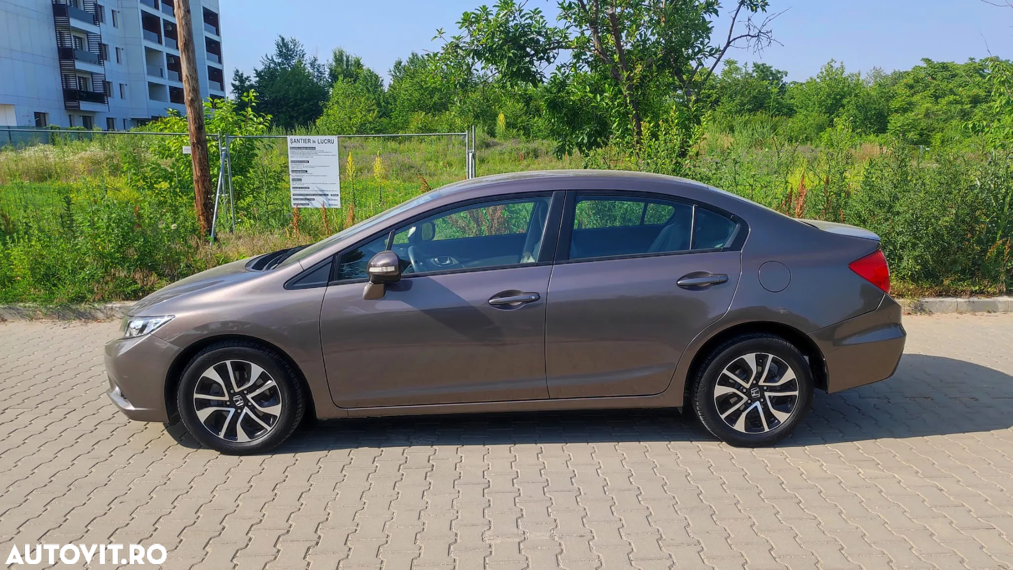 Honda Civic 1.8 MT ES - 6