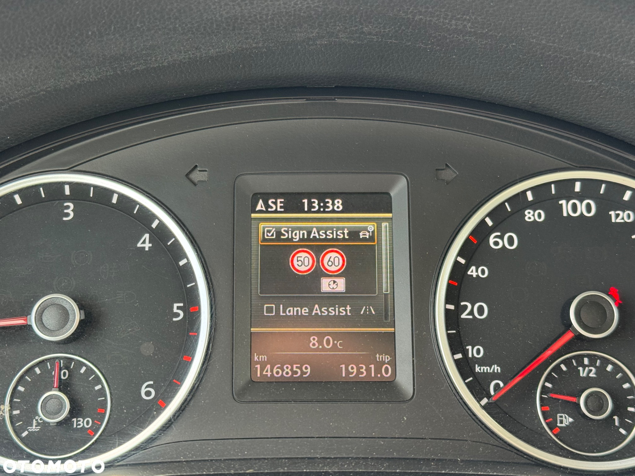 Volkswagen Tiguan - 21