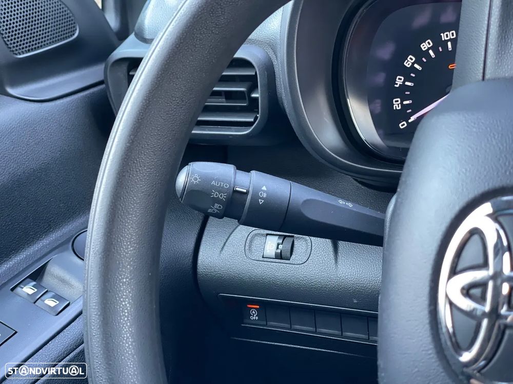 Toyota ProaceCity 1.5 D-4D 100HP 3L - 15