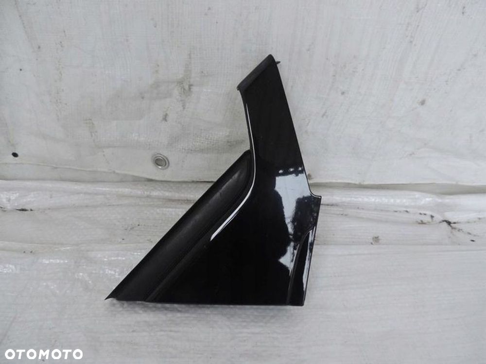 OPEL ADAM TRÓJKĄT ZAŚLEPKA BŁOTNIKA PRAWY 13959010 - 1