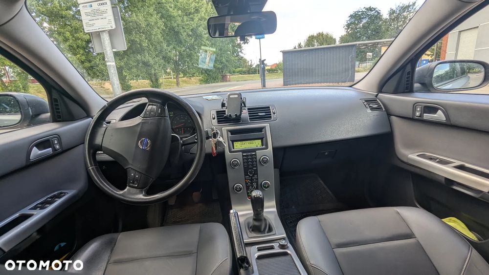 Volvo S40 2.4i Momentum - 5