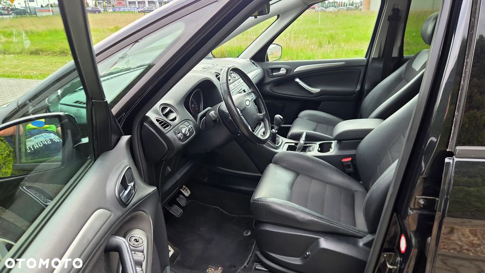 Ford S-Max 2.0 TDCi DPF Titanium X - 24