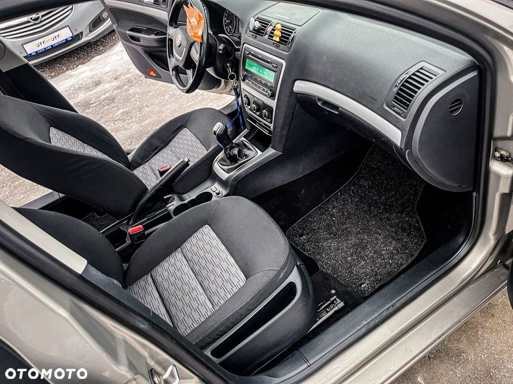 Skoda Octavia - 18