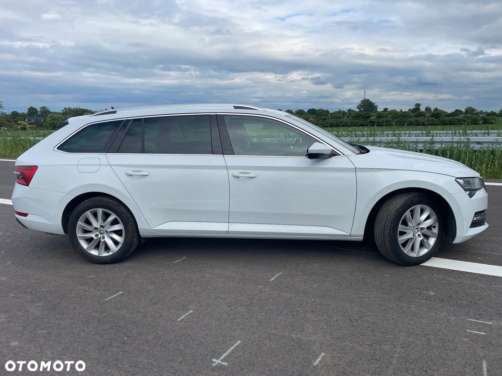 Skoda Superb 2.0 TSI Style DSG - 8