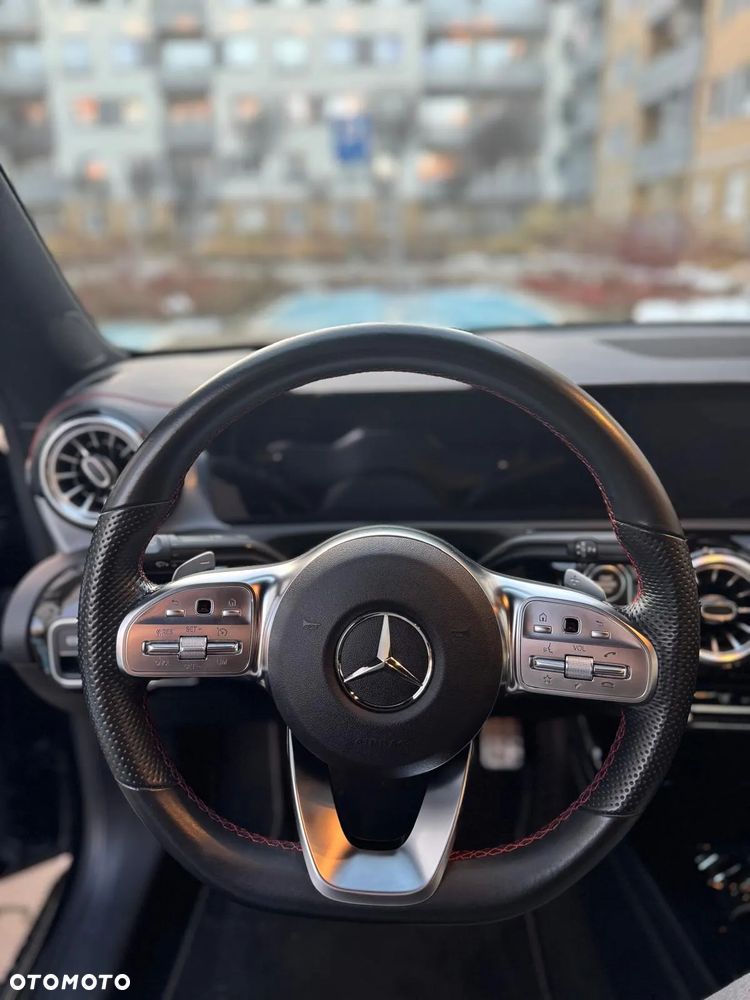 Mercedes-Benz CLA 200 AMG Line 7G-DCT - 28