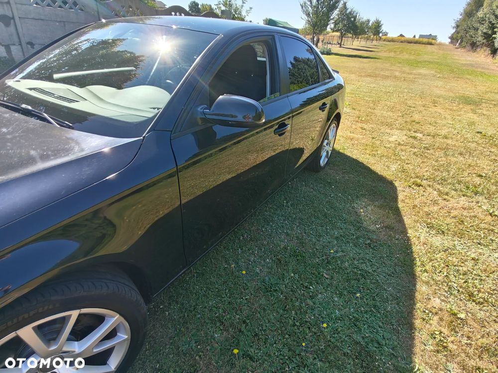 Audi A4 Limousine 2.0 TDI - 9