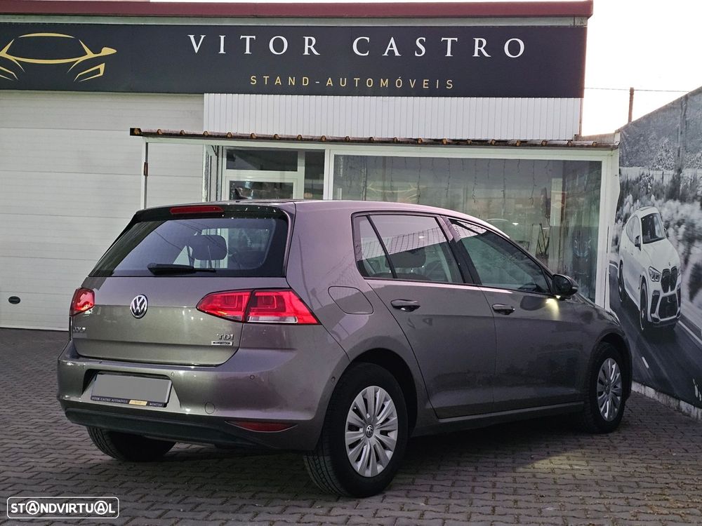 VW Golf 1.6 TDI Confortline - 7