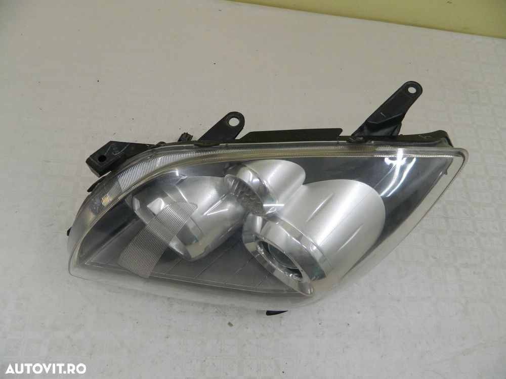 Far stanga Toyota Auris T25 facelift Xenon, 2006, 2007, 2008, 2009. - 7