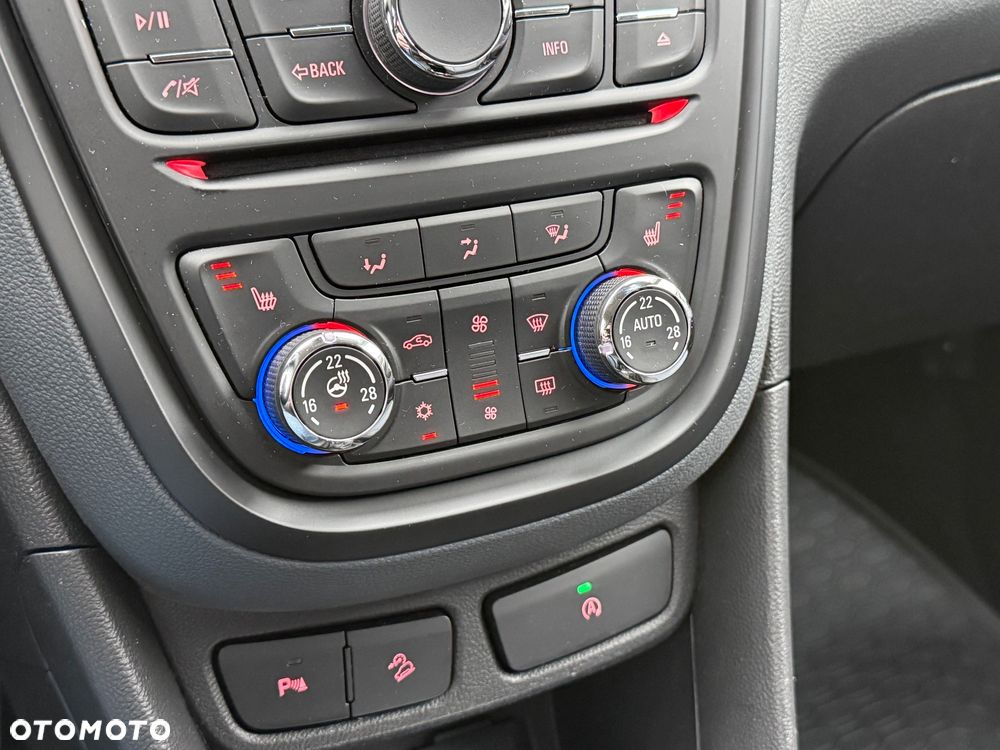 Opel Mokka 1.4 Turbo ecoFLEX Start/Stop 4x4 Color Innovation - 23