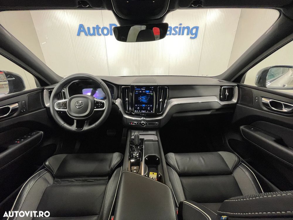 Volvo XC 60 Recharge T8 Twin Engine eAWD R-Design - 7