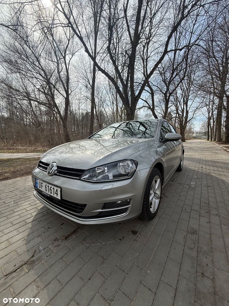 Volkswagen Golf 1.2 TSI Highline DSG - 3