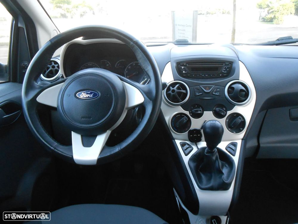 Ford KA 1.2 Titanium - 14