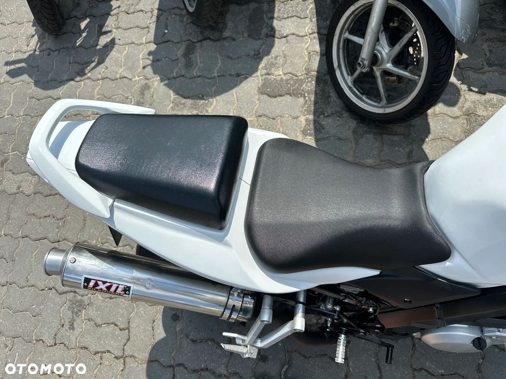 Suzuki SV - 20
