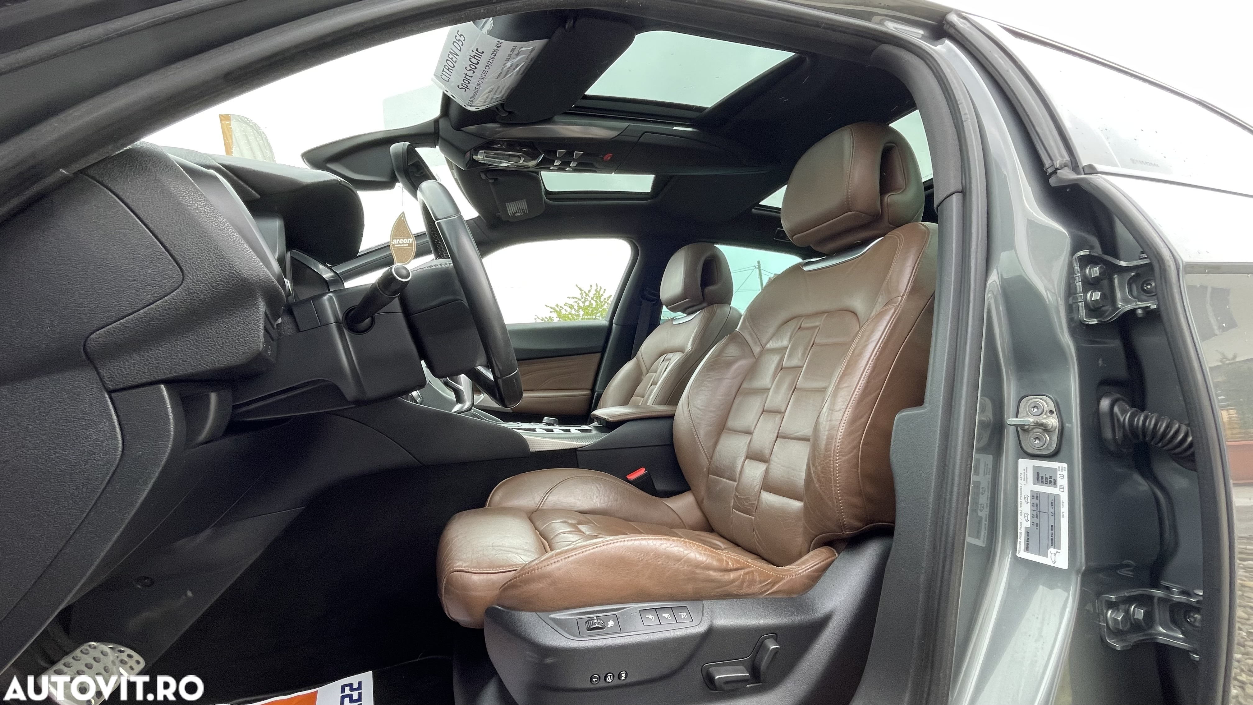 Citroën DS5 HDi 165 Aut. SportChic - 12