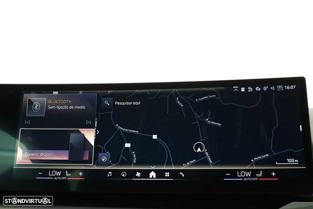 BMW 520 d Pack Desportivo M - 14