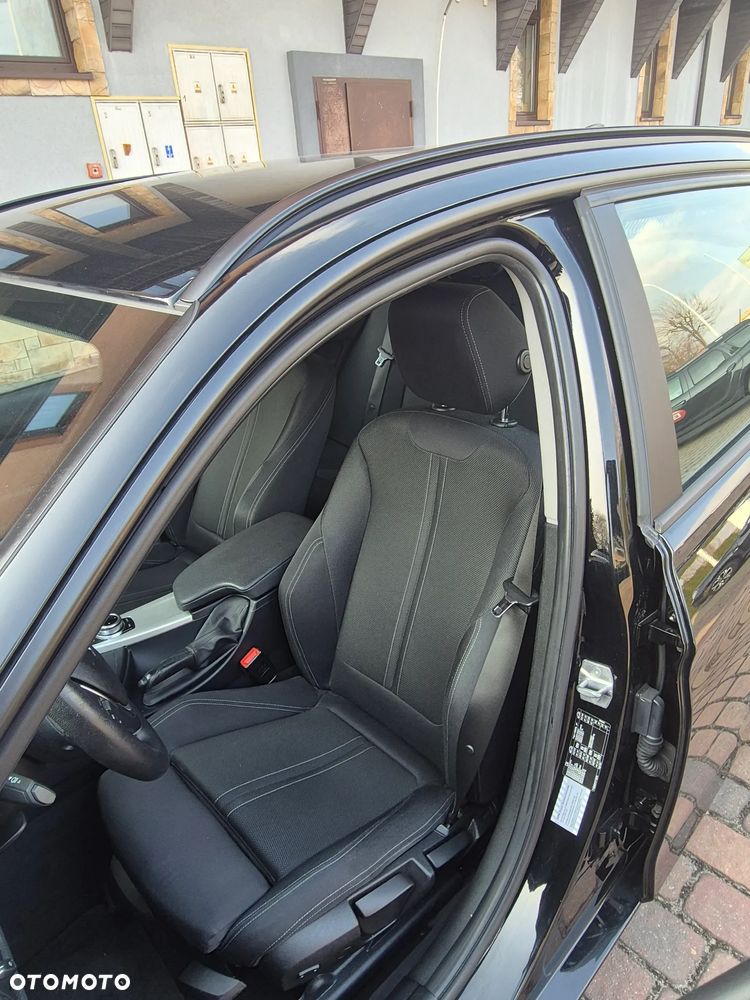 BMW Seria 3 318d Edition Luxury Line Purity - 14