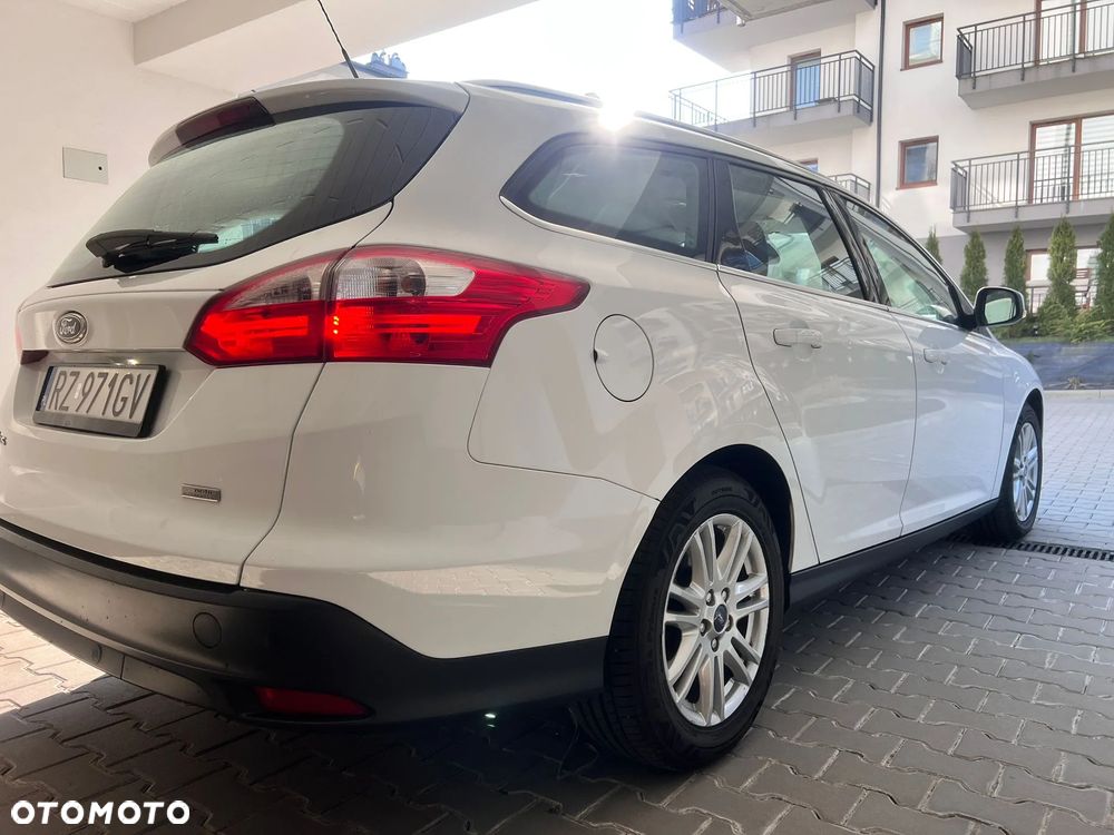 Ford Focus 1.6 SYNC Edition - 21
