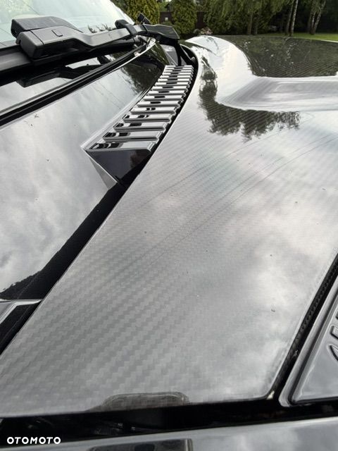 Land Rover Defender 3.0 D300 mHEV X-Dynamic HSE - 9