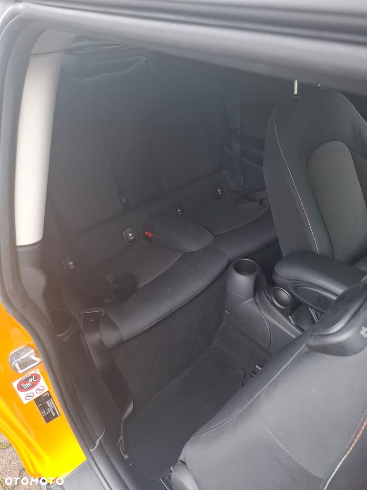 MINI ONE Standard - 24