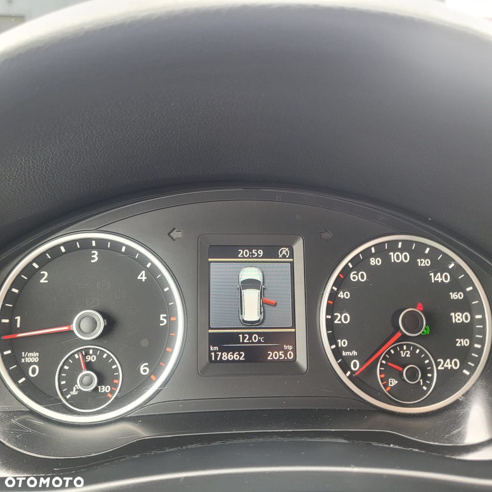 Volkswagen Tiguan 2.0 TDI DPF 4Motion BlueMotion Technology DSG Life - 9