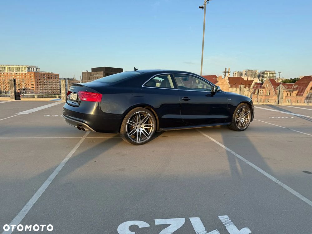 Audi S5 Coupé - 5