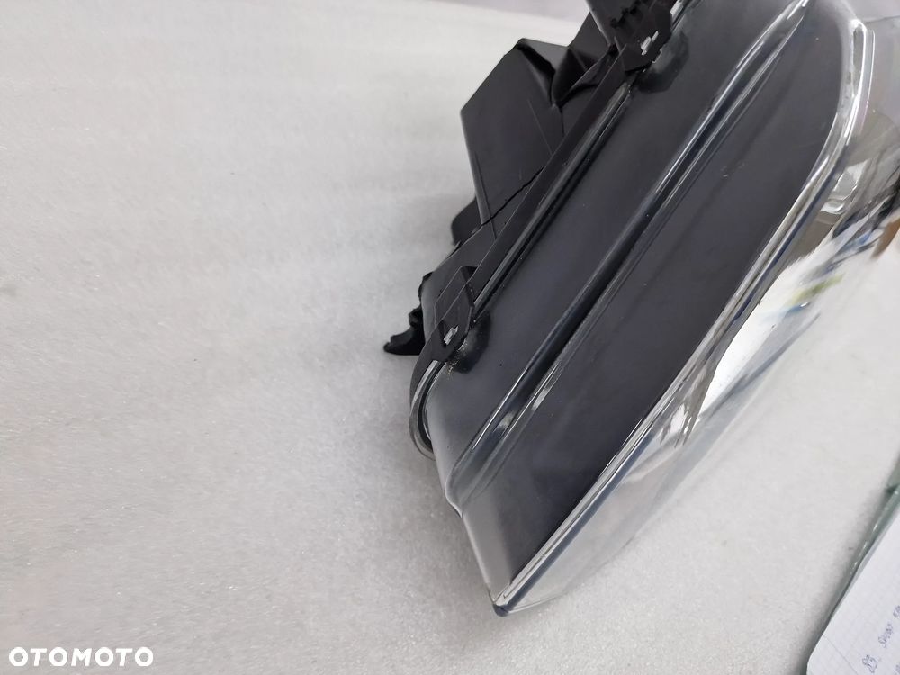 VW AMAROK I LIFT 2H3 16- LEWA LAMPA PRZEDNIA PRZÓD  XENON , NR 2H3941031B , NR AUKCJI LA86 - 9