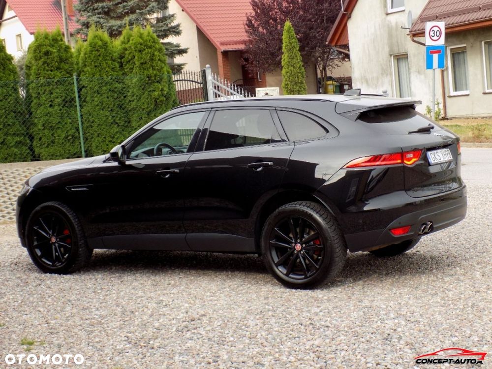 Jaguar F-Pace - 17