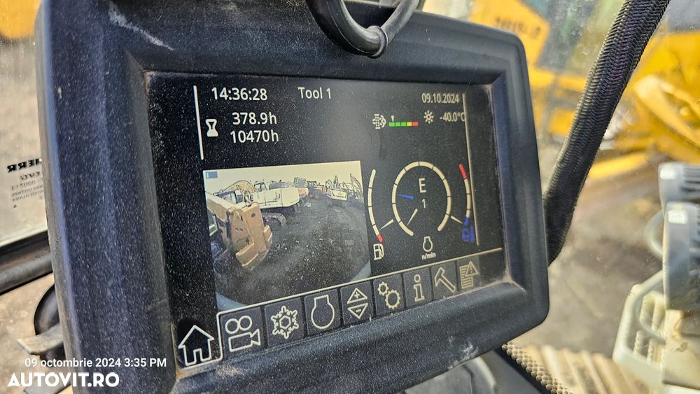 Liebherr R 924 Excavator pe senile - 12