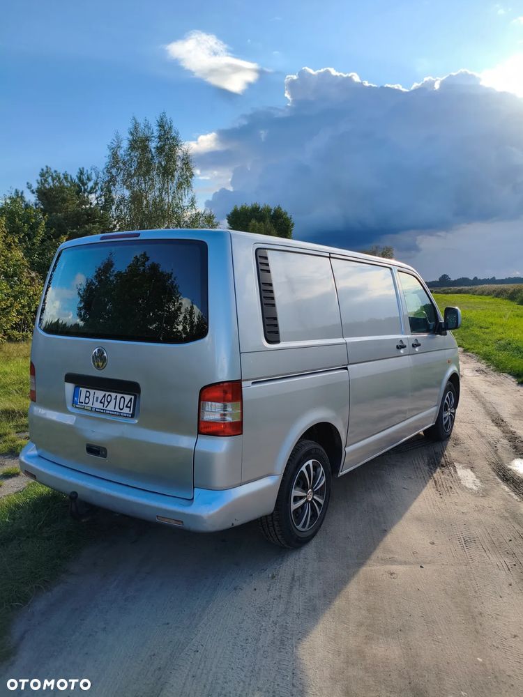 Volkswagen Transporter - 3