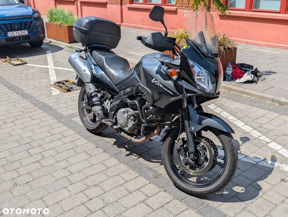Suzuki V-STROM - 7