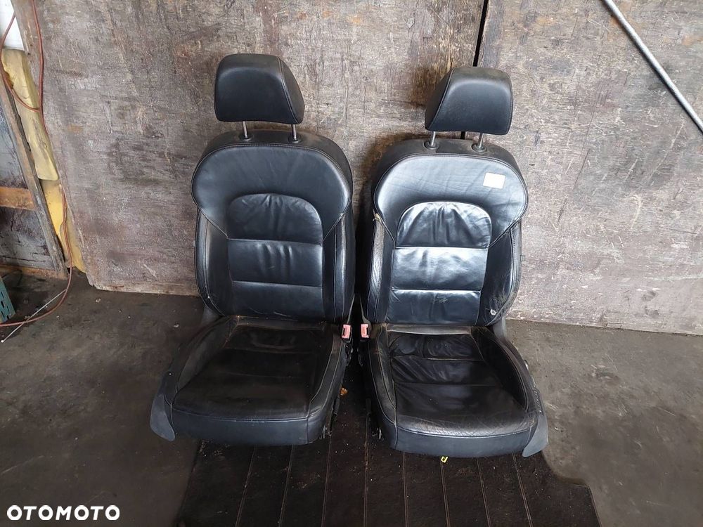FOTELE KOMPLET LEWY PRAWY KANAPA TYŁ + BOCZKI SKODA SUPERB II SEDAN - 11
