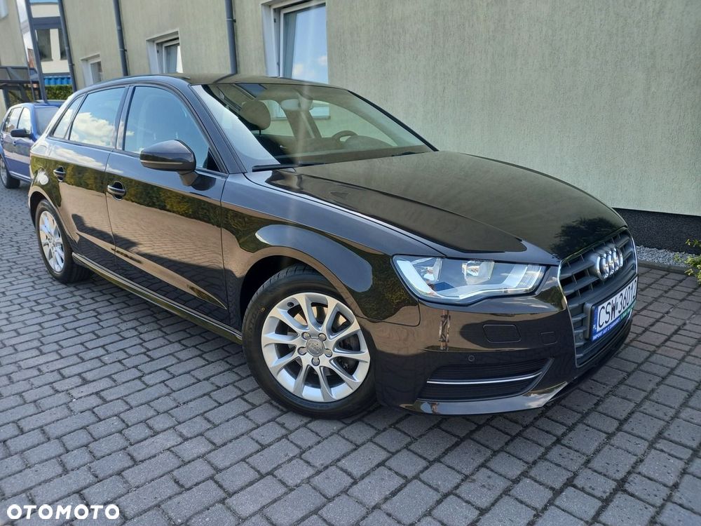 Audi A3 Sportback 1.6 TDI(clean diesel) Ambition - 2