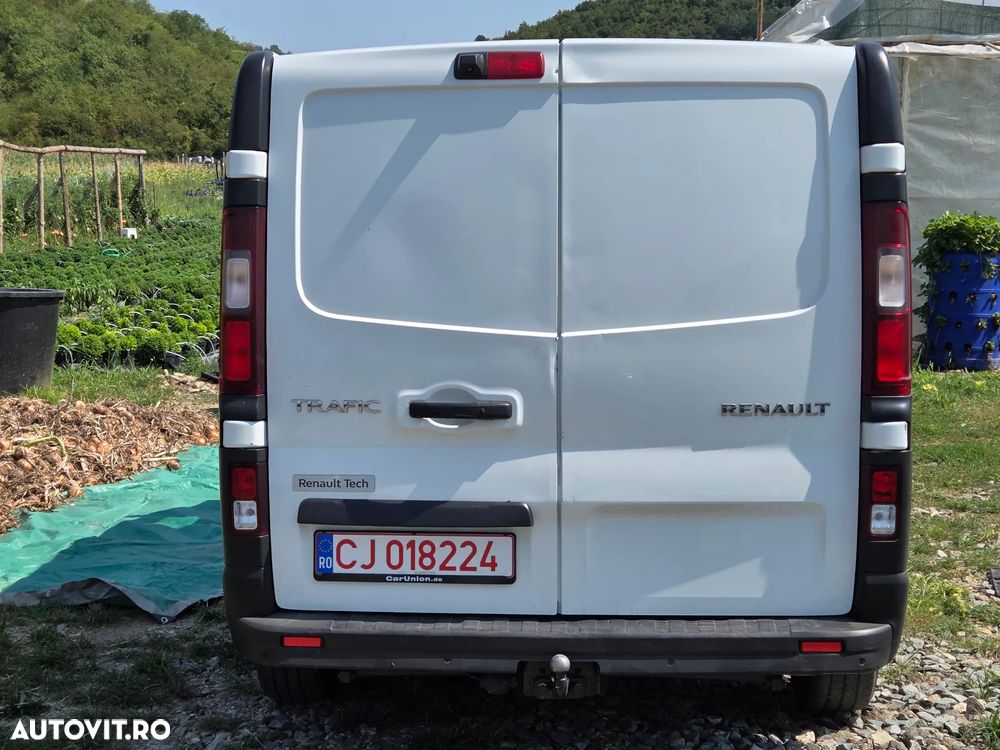 Renault Trafic - 11
