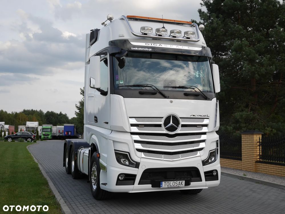 Mercedes-Benz ACTROS 3363/ 630KM/ GIGA SPACE / DMC 70 TON/ 6X4/ RETARDER/ STAN IDEALNY - 4