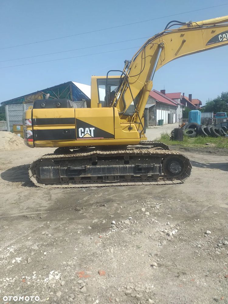 Caterpillar 318BL - 12