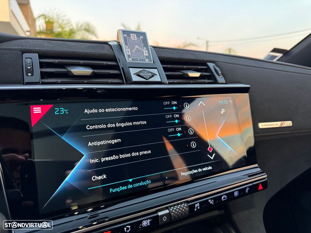 DS DS7 Crossback E-Tense Performance Line+ EAT8 - 18