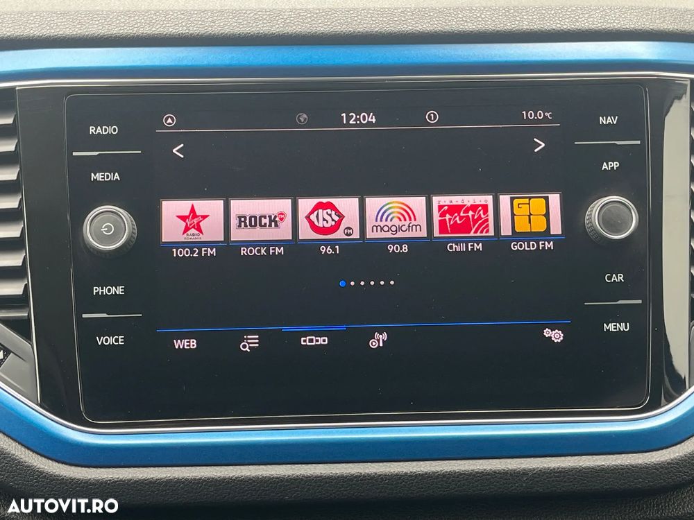 Volkswagen T-Roc - 16