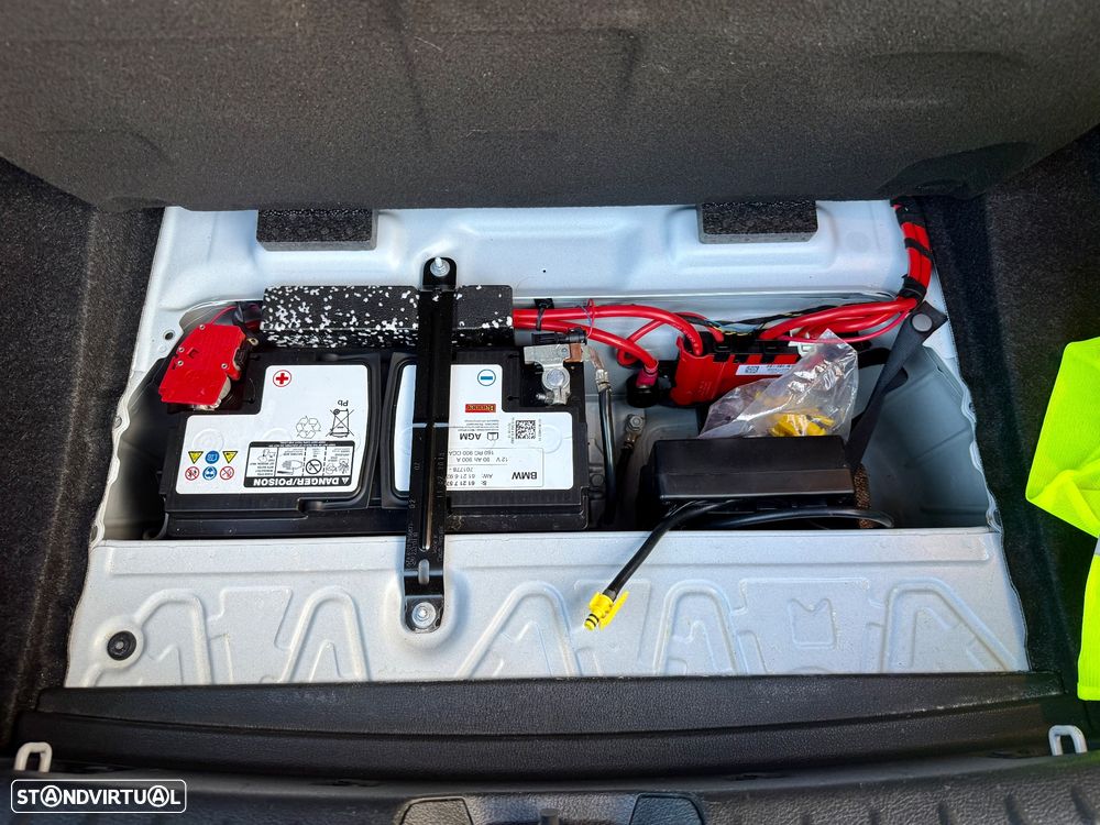 BMW 116 d EDynamics Line Sport - 24