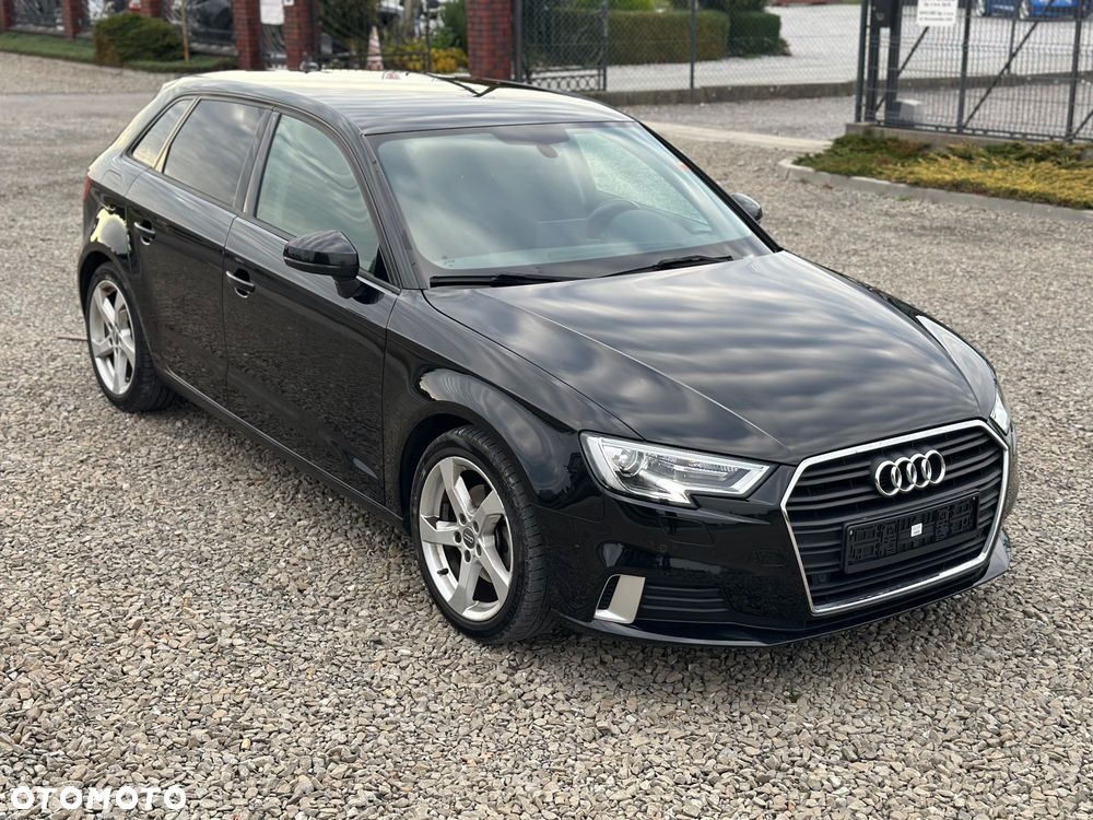 Audi A3 Sportback - 8