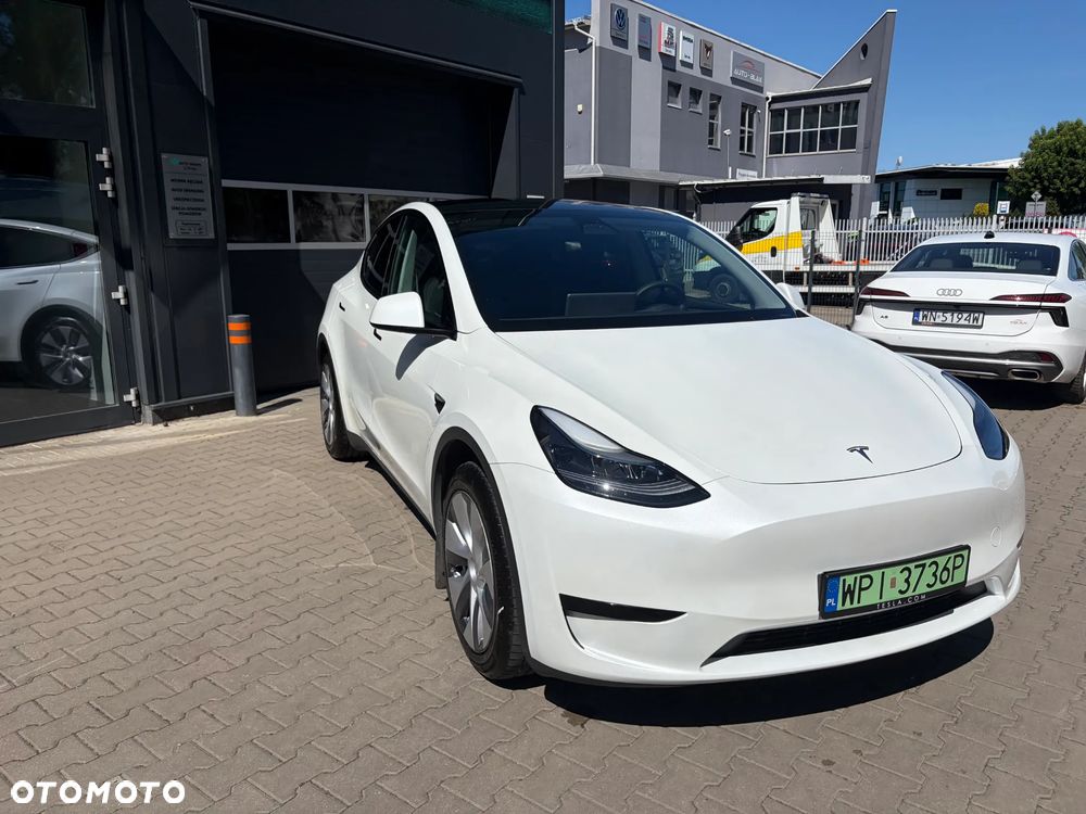 Tesla Model Y RWD - 13