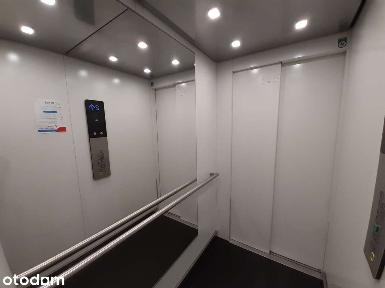Wynajmę kawalerkę - METRO MŁOCINY - winda