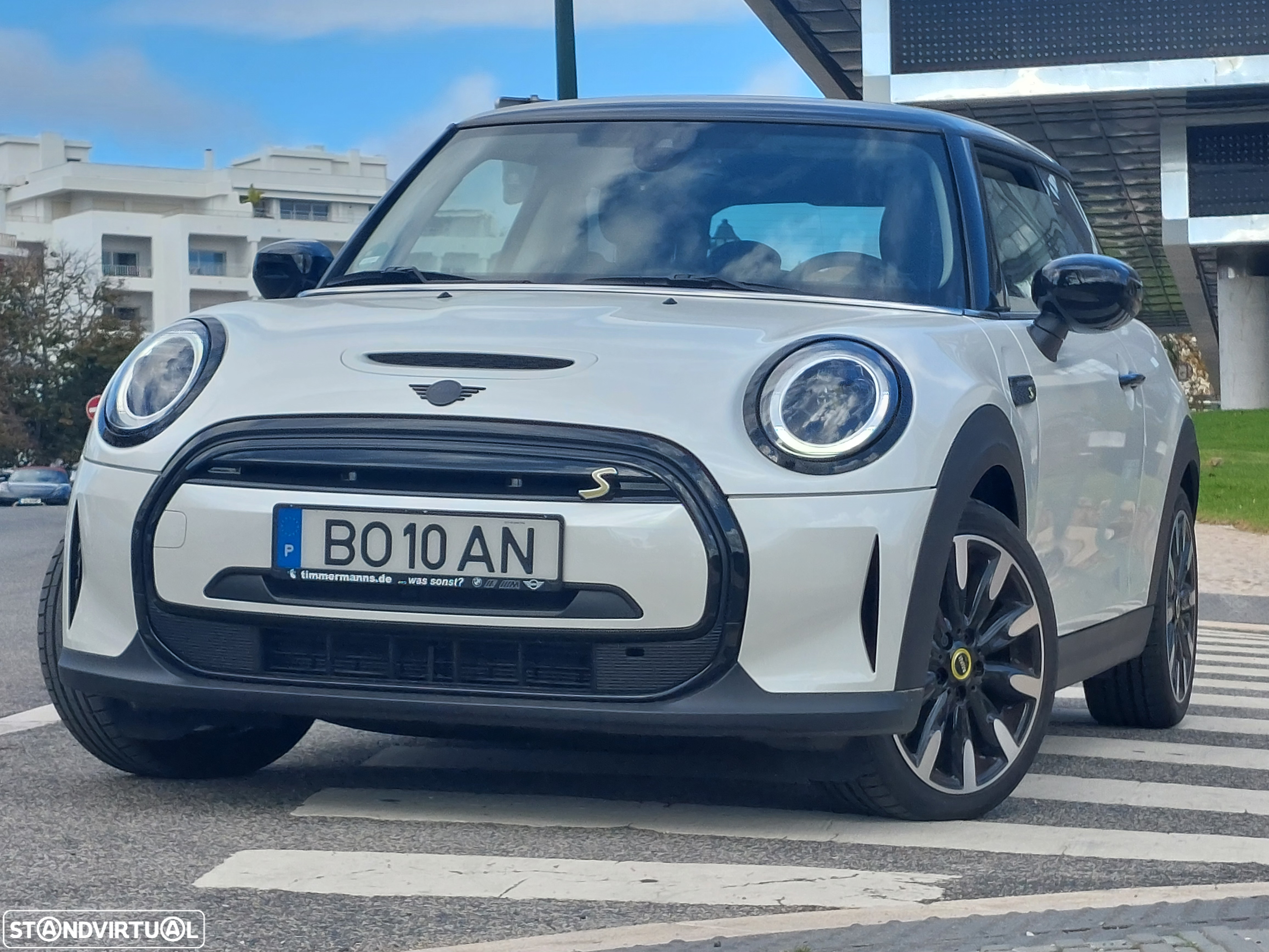 MINI 3 Portas Cooper E Classic - 2