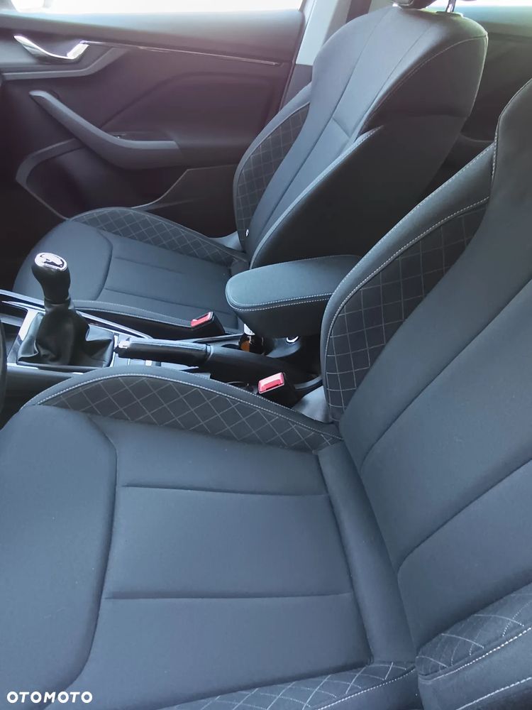 Skoda Scala 1.5 TSI Ambition - 10