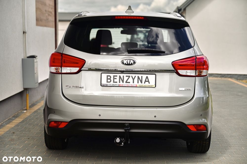 Kia Carens 1.6 GDI Attract - 14